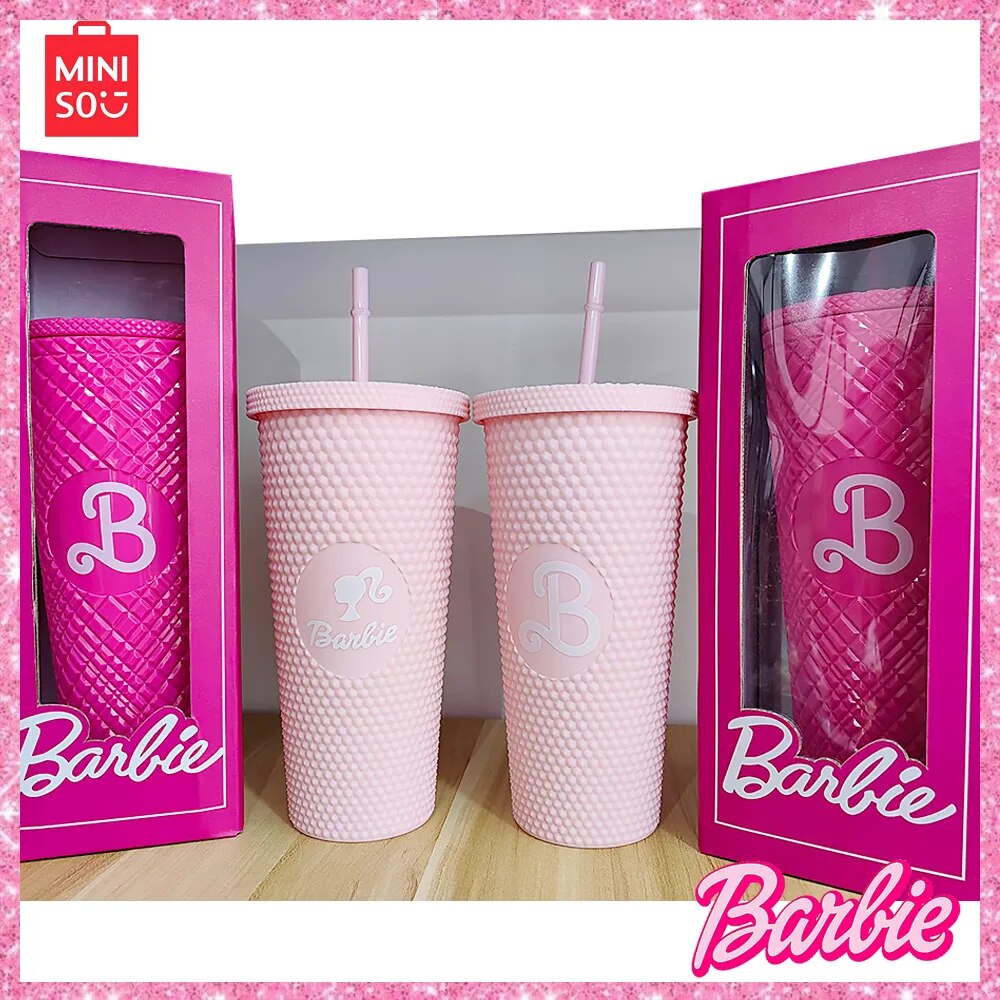 VASO DE BARBIE, PLÁSTICO DE DOBLE CAPA DE ALTA CAPACIDAD CON POPOTE, 800ML.