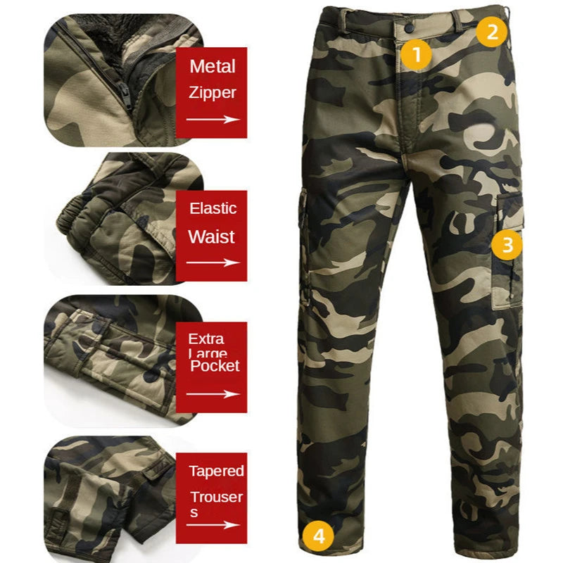 CONJUNTO DE CHAQUETA Y PANTALONES DE CAMUFLAJE DE LANA.